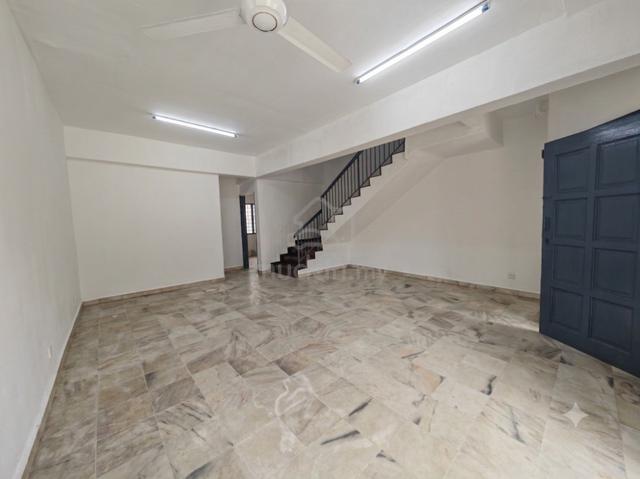 【GOOD CONDITION】Bandar Baru Kundang Jaya 2 storey House 1