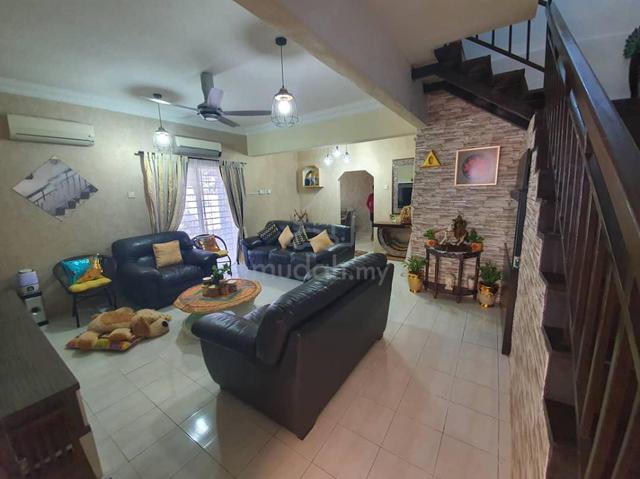 Double Storey Terrace (Corner Lot) 1