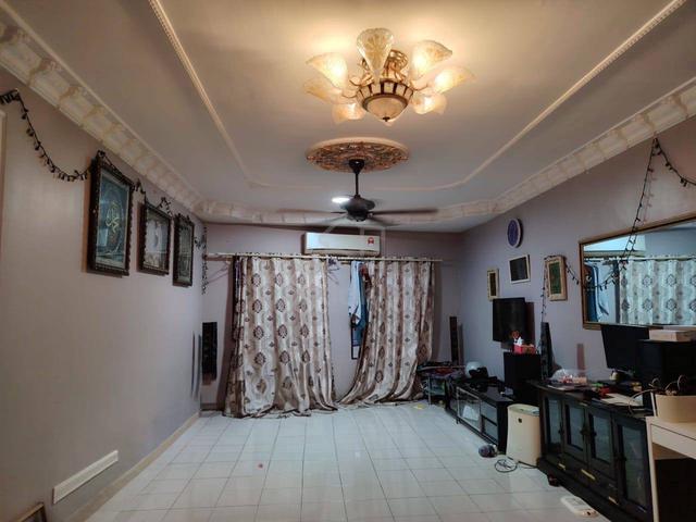 One Selayang 1
