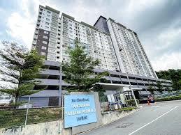 Pangsapuri Saujana Permai 2 1