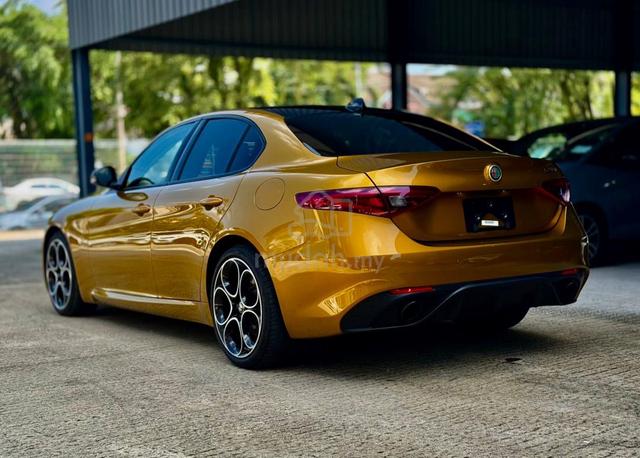 2024 Alfa Romeo GIULIA 2.0 TRIBUTO ITALIANO (A) - 4