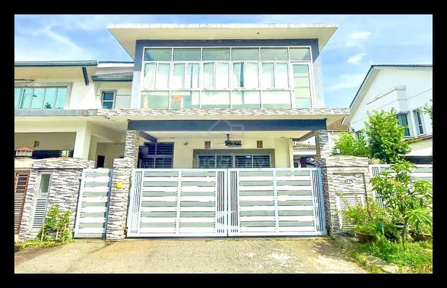 FULLY RENOVATED🔥 NEGO SEMI D 2 Storey Taman Saujana Emas Kajang 1