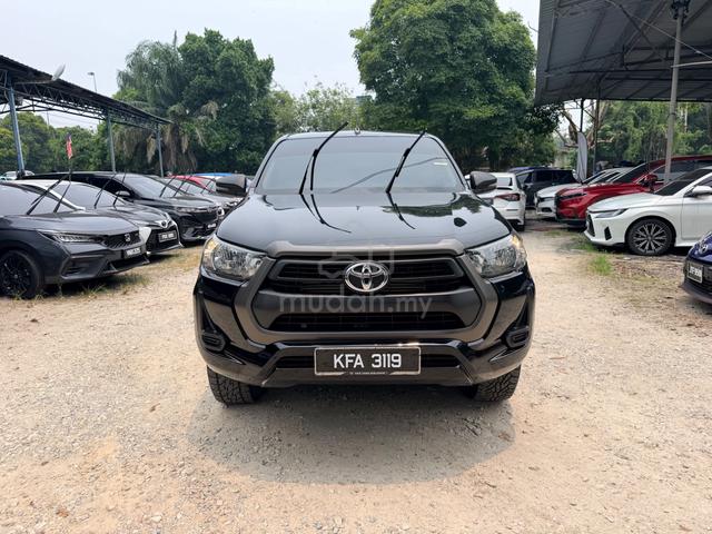 Toyota HILUX 2.4 FACELIFT II (A)-21 - 3