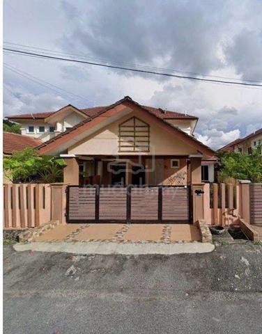 Taman Tunku Sarina Double Storey Semi-D 1