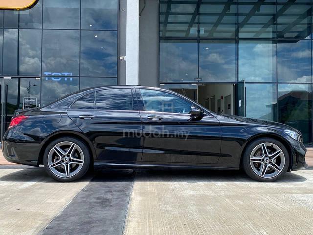 2021 Mercedes Benz C200 1.5EQBOOST LaureusEdition - 2