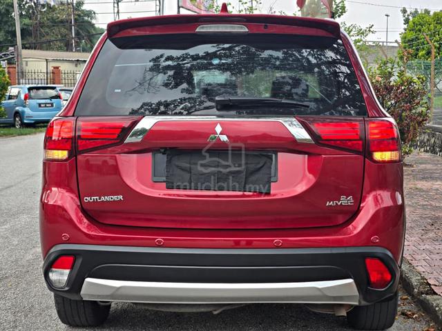 2018✨Mitsubishi OUTLANDER 2.4 AWD SUNROOF 360CAM - 4
