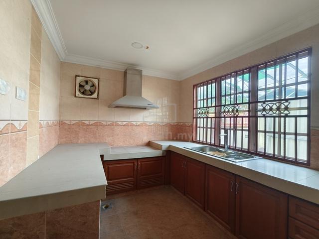 Taman Seri Taming 2-Storey Corner Terrace House for Sale, Cheras. 5