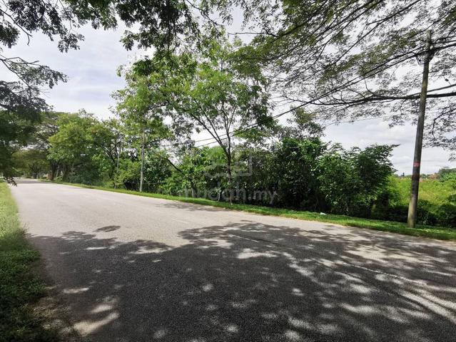 6.2acres Zone Residential Mainroad Frontage Saujana Utama Elmina 1