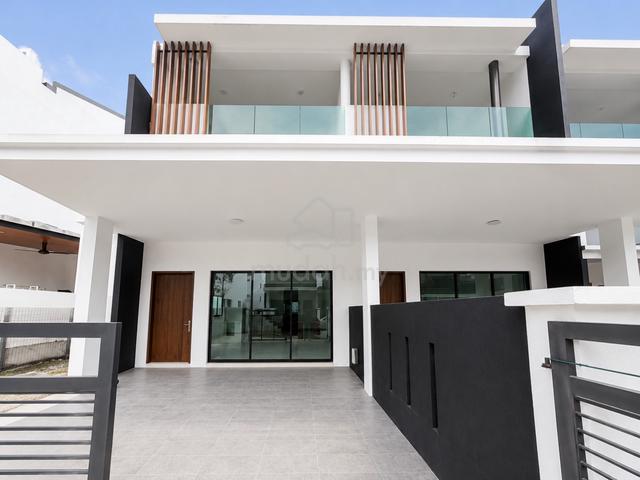 Brand New End Lot Terrace House Selayang 5R5B 1
