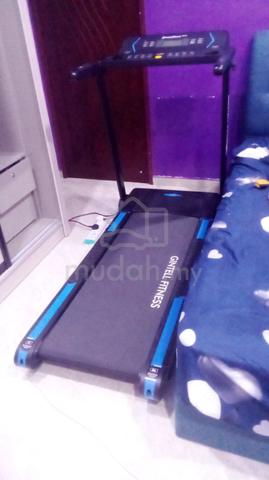 GINTELL SmarTrek Plus Treadmill (Model: FT470) - photo 2 of 2