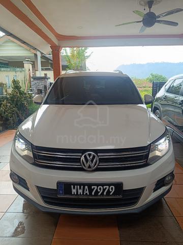 2010 Volkswagen TIGUAN 2.0 TSI 4MOTION (A) - 1
