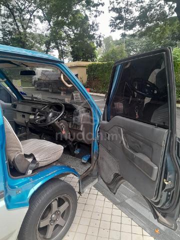 1990 Mitsubishi DELICA 1.6 L300 (M) - 5