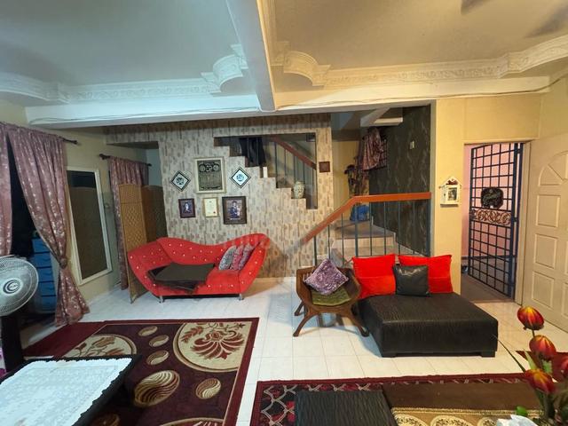 HOT UNIT Taman Bukit Mutiara Bandar Dato Onn Johor Bahru double storey 3