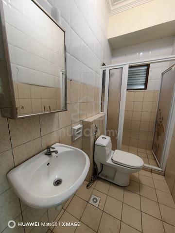 Seri Borneo Kondominium 4