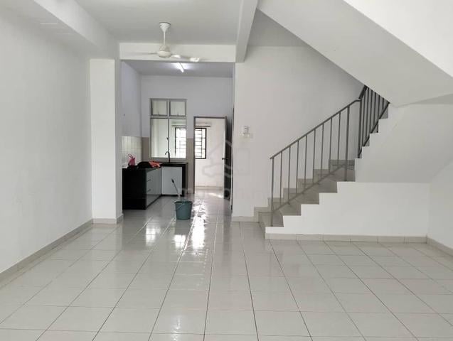Double Storey House Pulai Mutiara Kangkar Pulai G&G Near Highway 1