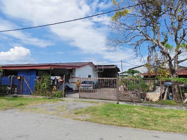Full Loan Krubong Corner FREEHOLD Big Land 2885sqft Good Location 1
