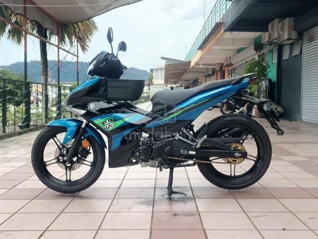 2024 Yamaha Y15ZR V2 (21K KM) Tiptop 99% LIKE NEW! - photo 2 of 10