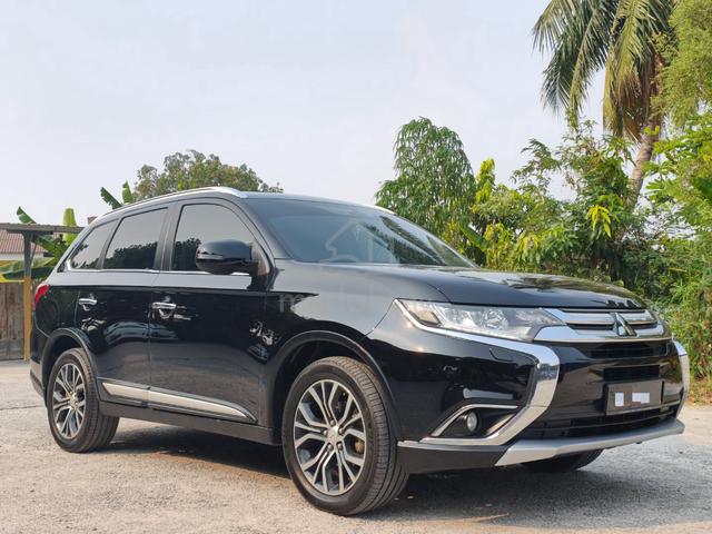 (LOAN KEDAI) Mitsubishi OUTLANDER 2.4 (A)2016 - 1