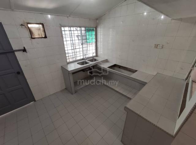 Taman Wilayah Selayang Desa Bakti 2.5 Storey Full Loan 1k Booking 3