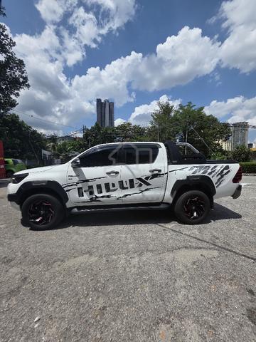 2022 Toyota HILUX 2.8 ROGUE (A) - 3