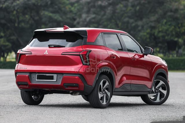 Mitsubishi XFORCE Ultimate SUV Baru PROMO TERBAIK - 3