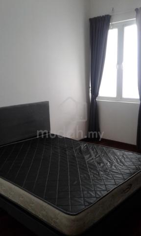 Single Room With Private Bathroom Attached 1