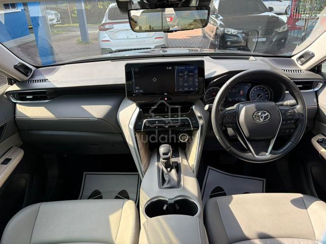 2021 Toyota HARRIER 2.0 Z MOONROOF GREY INTERIOR - 4
