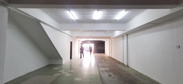 Ground Floor Shop, Taman Ukay Perdana, Ampang (Q5592) 1