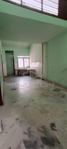 Taman Badri Shah SINGLE STOREY TERRACE HOUSE FOR SALE 3