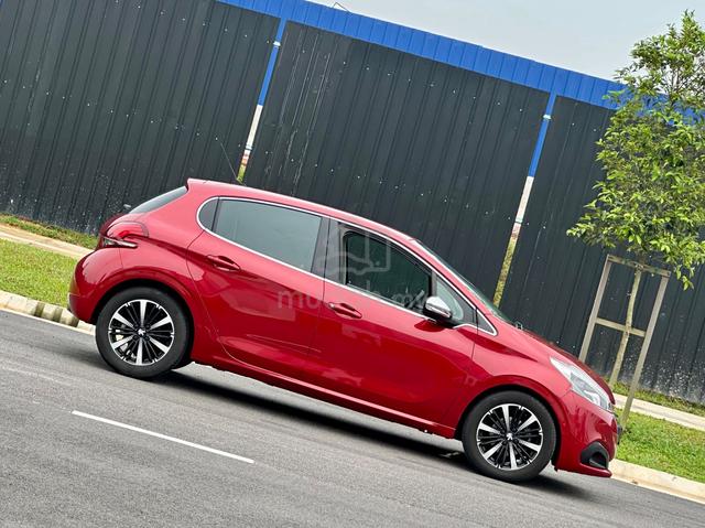 PEUGEOT 208 1.2 PURETECH🔥MONTHLY 3XX SHJ‼️‼️‼️iii - 2