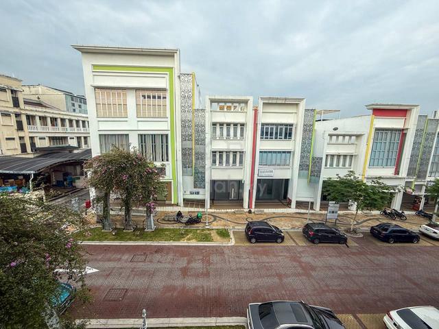 Second Floor Shoplot Nadi 15 Presint 15 Putrajaya 1