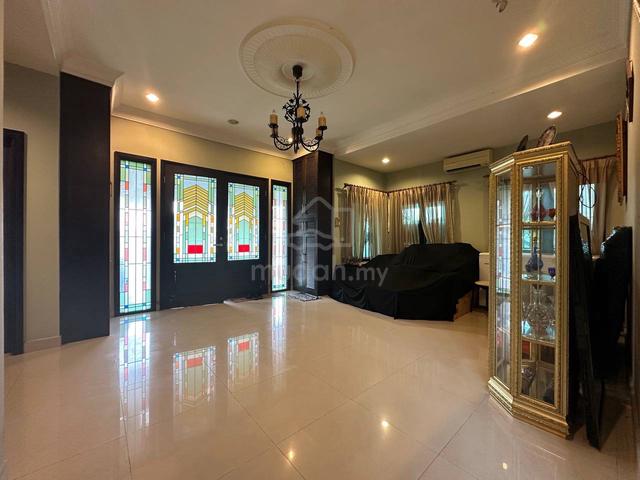LUXURY Freehold Double Storey USJ 17 Subang Jaya RENOVATED 1