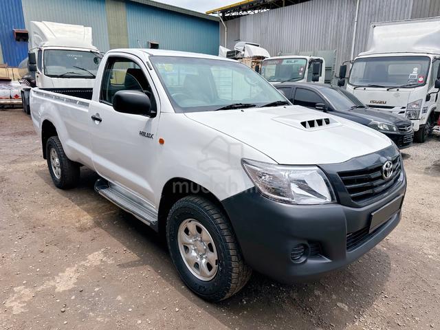 2014 Toyota HILUX 2.5 VNT SINGLE CAB Pick Up Kun25 - 2