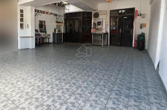 Jalan Nibong Taman Daya Double Storey Renovated Terrace House 1