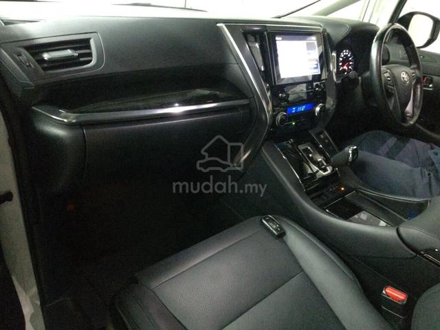 2022 Toyota ALPHARD 2.5 SC 8 YRS WARRANTY - 4