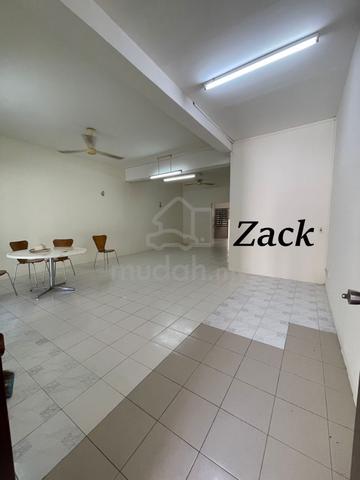 Persiaran Kelicap 2 Storey Terrace Partially Funished, Bayan Lepas 1