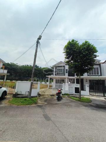 End Lot Corner 2 Storey Terrace House, Areca Bandar Seri Coalfields 1