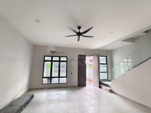Double Storey Molek Residen Ayer Molek Gated Guard Bukit Katil Melaka 1