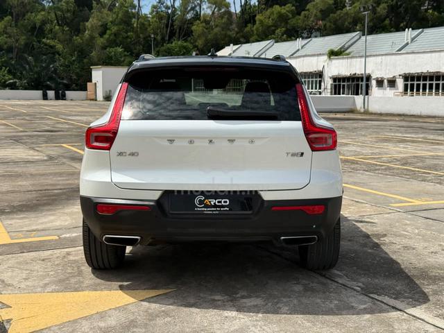 Volvo XC40 2.0 T5 AWD R-DESIGN (A) - 4