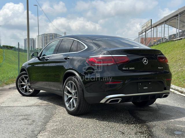 PERFECT Mercedes Benz GLC300 4MATIC COUPE SUNROOF - 3