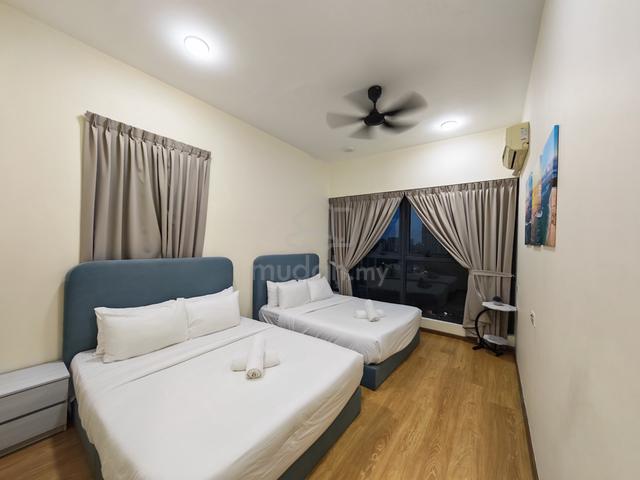 Paragon Residences @ Straits View 1