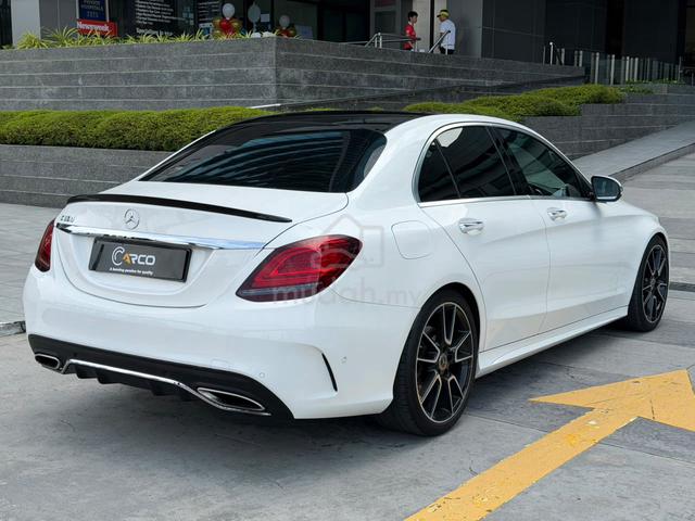 Mercedes Benz C-CLASS 2.0 C300 AMG LINE Free Warra - 2
