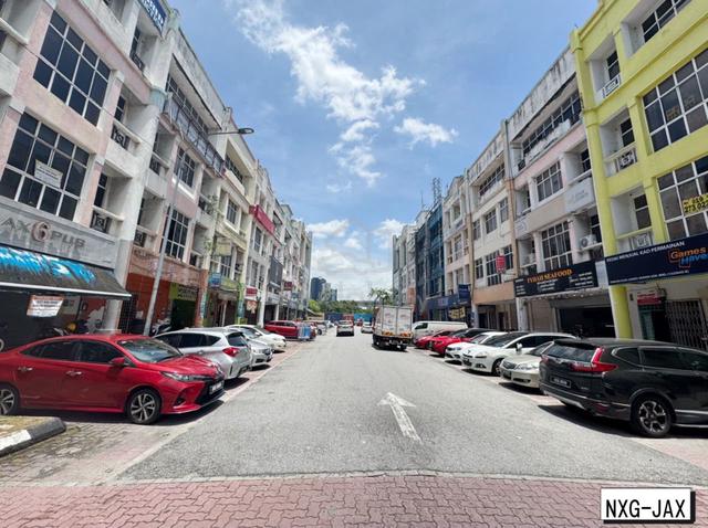 BELOW MARKET🚨Shop Lot 4 Sty For Sale！Bandar Baru Klang nr Bukit Raja 1
