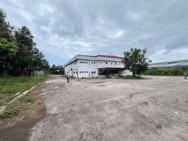 Warehouse 1 Ekar Perindusrian Chendering,Kuala Terengganu 1