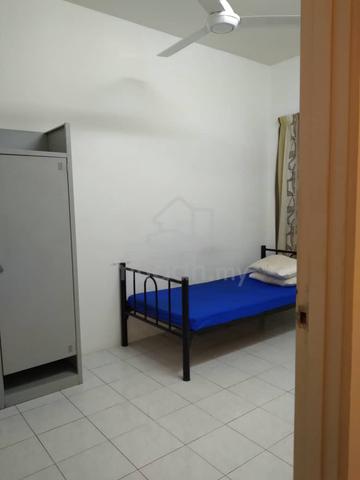 Bilik Utk Disewa - Villa Tropika Bangi 1
