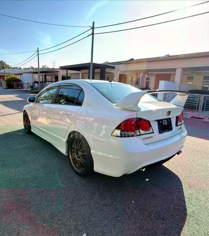 HONDA CIVIC Fd2 TYPE R LIMITED PREMIUM PEARL WHITE - 4