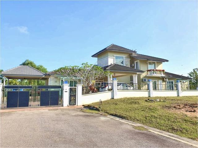 BUNGALOW HOUSE WITH BIG LAND Jalan Desa Palma Nasa City Dato Onn JB 1