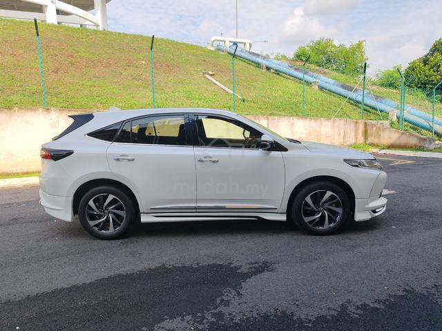 Toyota HARRIER 2.0 LUXURY TURBO FACELIFT SUNROOF - 5