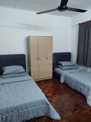 Flat Pkns Au3 1
