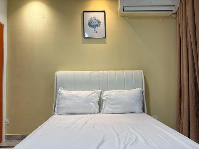R&F Princess Cove @ Ciq, Balcony Room, Fully Furnished, Nice Unit 1